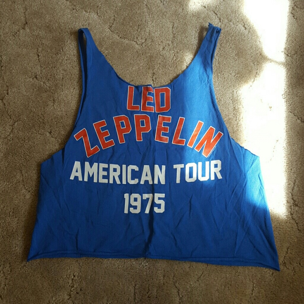 Lez Zeppelin cut off